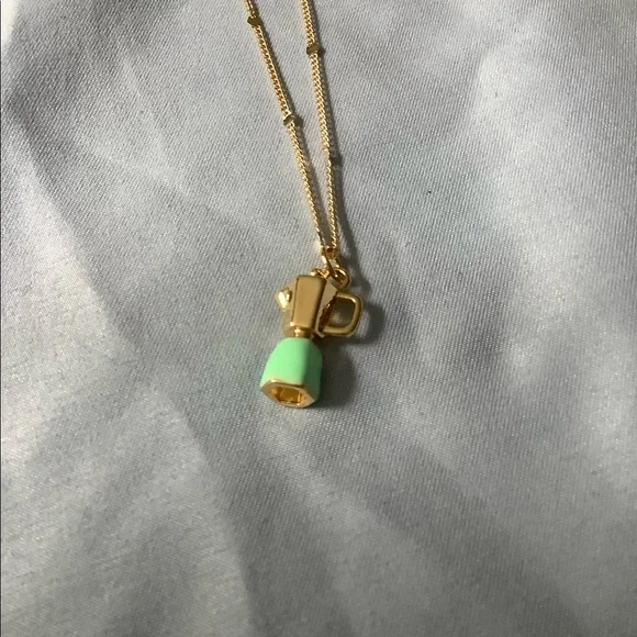 Coffee maker necklace - Picture 3 of 4